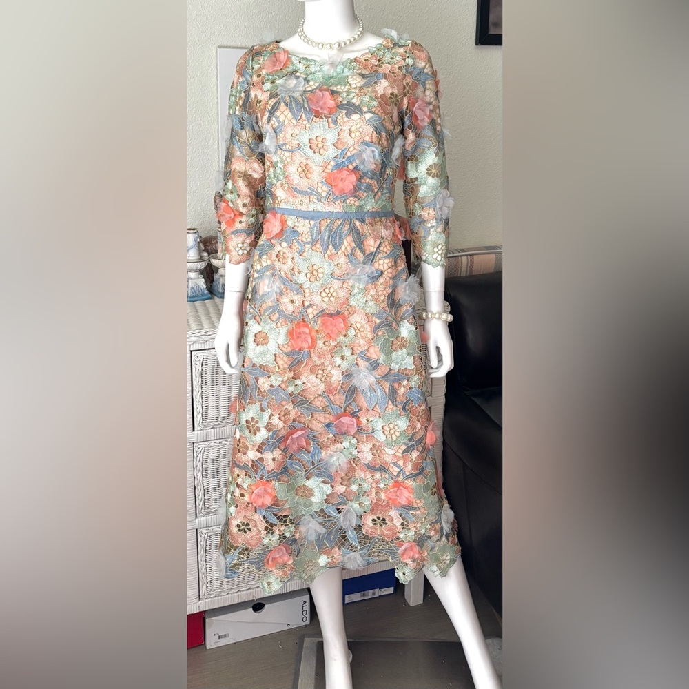 Marchesa Notte 3D Flowers Midi Dress Embroidered Metallic Botanical Bloom Size 4